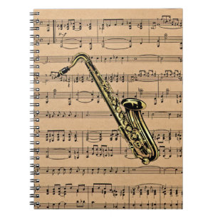 Carnet ~ de saxophone avec l'arrière - plan de musique d