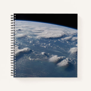 Carnet Des Tonneaux De Tonnerre De Terre Sur Le Sud De Bo