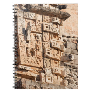 Carnet Détail de pyramide de magicien, Yucatan, Mexique