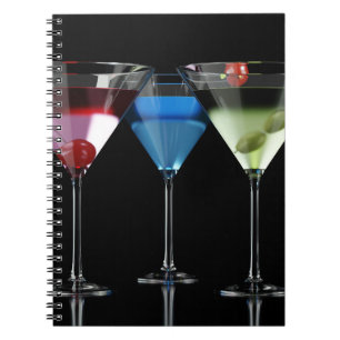 Carnet Différents cocktails dans des lunettes à martini n