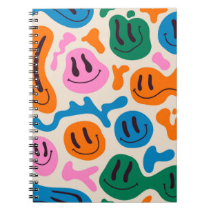 Carnet Diverses facettes colorées et fondantes souriantes