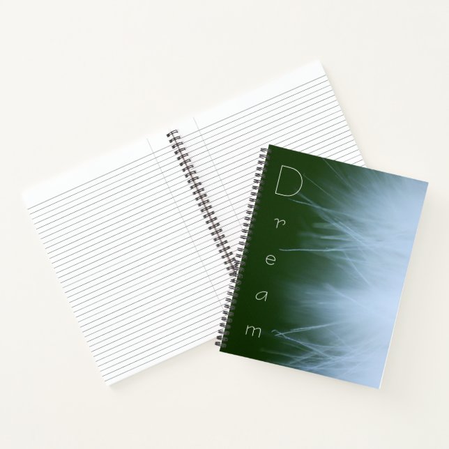 Carnet "Dream" avec Wispy Dandelion Fluff Arrière - plan (Intérieur)