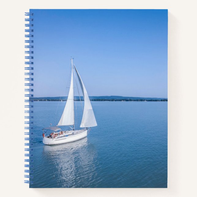 Carnet Eau | Yacht au lac Balaton en Hongrie (Devant)