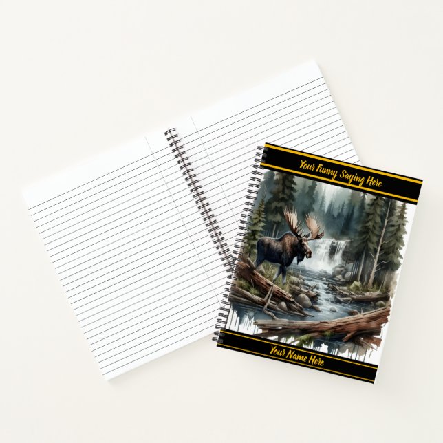 Carnet Élan majestueux près d'une cascade forestière tran (Intérieur)