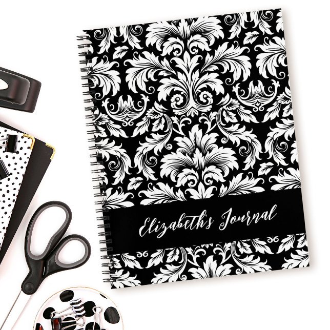 Carnet Elégant motif noir blanc Damas (An elegant black and white damask pattern journal. Makes a cute gift for a friend.)