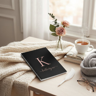 Carnet Élégant Rose noir rose Nom du monogramme