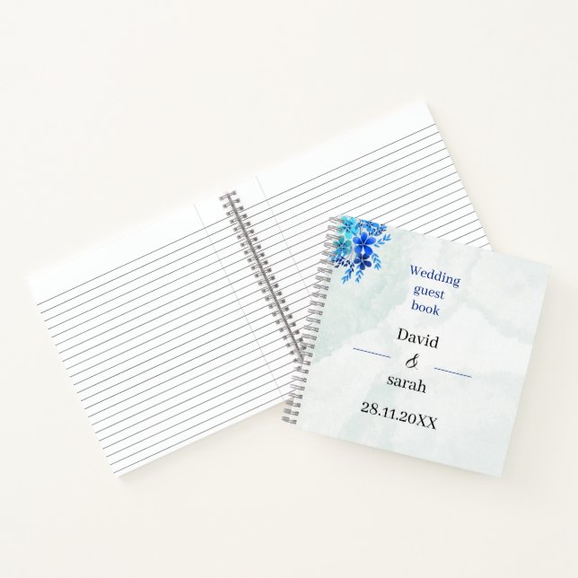Carnet Elégante Fleurs Bleues Personnalisé Mariage Invité (Intérieur)