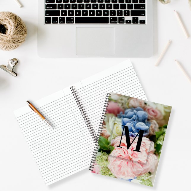 Carnet Élégante lettre initiale personnalisée M Monogramm (Créateur téléchargé)