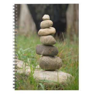 Carnet Empilement de rochers en équilibre