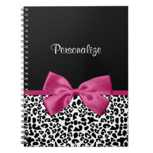 Carnet Empreinte de léopard en ruban rose foncé avec nom