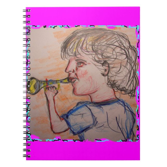 Carnet enfant jouant à la corne de jouet (Devant)