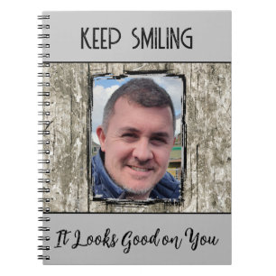 Carnet Faux effet de bois gris garder le sourire photo ar