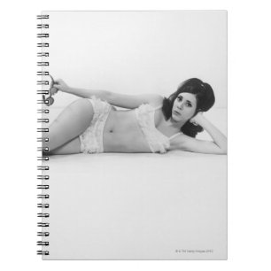 Carnet Femme dans les vêtements de bain
