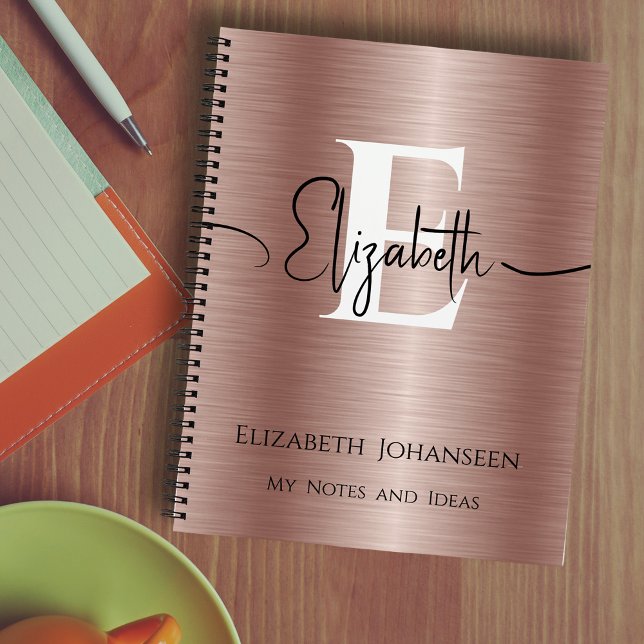 Carnet Fille Rose or brossé métal Nom du script Monogramm (Créateur téléchargé)