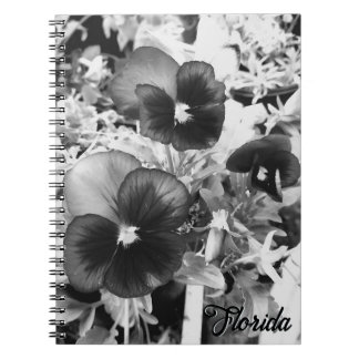 Carnet Fleur de Pensée Monochrome Artistique de la Nature