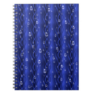 Carnet gouttes de pluie sur le métal bleu