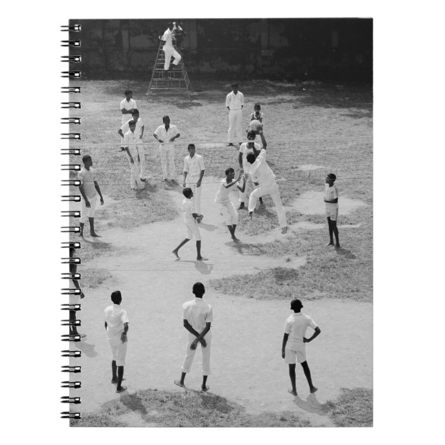 CARNET GROUPE DE PERSONNES JOUANT AU BASEBALL (Devant)