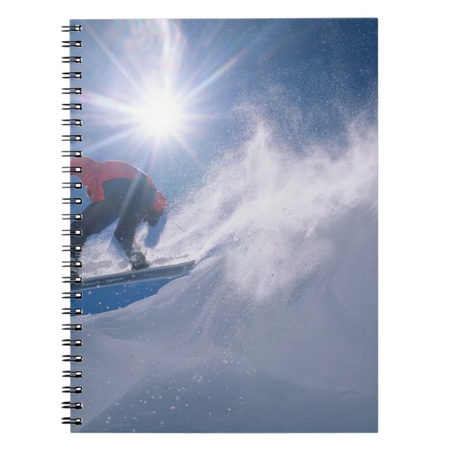 Carnet Homme sautant d'une grande corniche en snowboard (Devant)