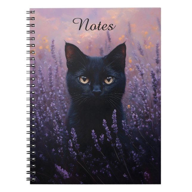 Carnet Illustration d'un chat noir dans un champ de lavan (Devant)