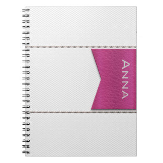 Carnet Imitation cuir blanc, veines, label rose