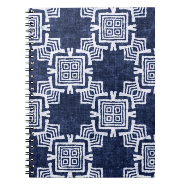 Carnet Indigo tordu à damiers arrière - plan texturé. (Devant)