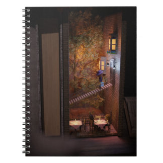 Carnet Infos de la bibliothèque - escaliers à la maison