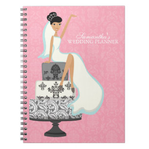 Carnet Jeune mariée d'une chevelure noire sur le gâteau