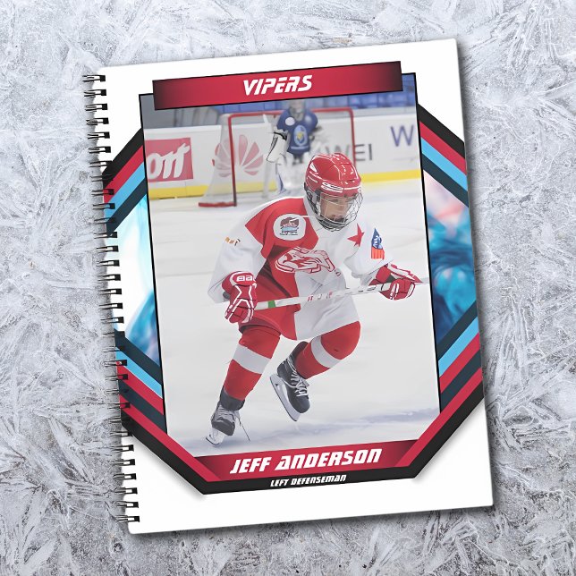 Carnet Joueur De Hockey Sur Glace Garde Sur Cool Red Cust (Capture the excitement of the ice hockey sport with this dynamic and customizable red blue notebook)