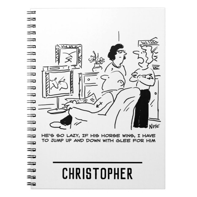 Carnet Lazy Man Watches Horse Racing à la télévision (Devant)