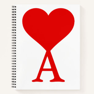 Carnet Le A initial avec un grand coeur rouge