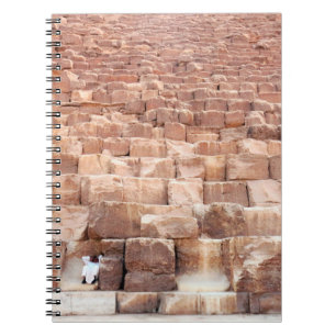 Carnet Le complexe pyramidal de Gizeh. Aussi appelé Giza 