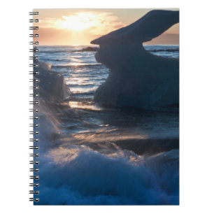 Carnet Lever de soleil et formations d'icebergs