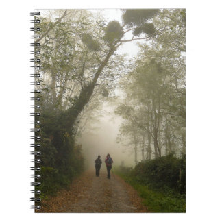 Carnet Libreta con espiral - Camino con muérdago