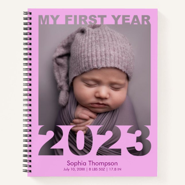 Carnet Ma première année 2023 Découpe moderne bébé photo  (Devant)