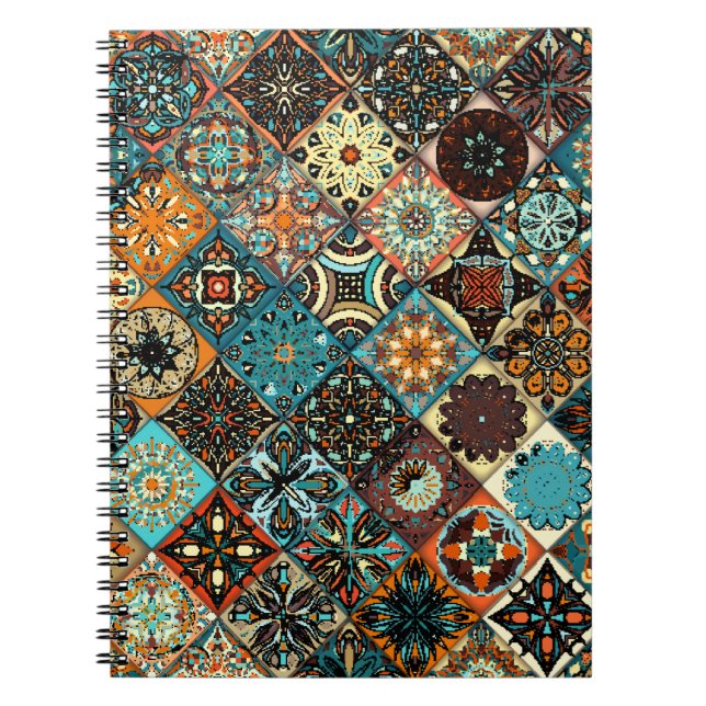 Carnet Mandala à fleurs ethniques sans couture motif. M c (Devant)