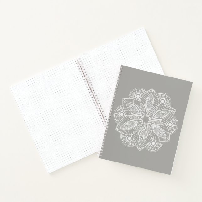 Carnet Mandala blanc exotique sur Arrière - plan gris (Intérieur)