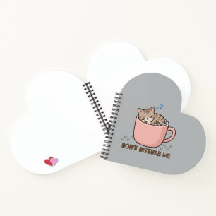 Carnet Mignon petit chat endormi dans une tasse à thé sou