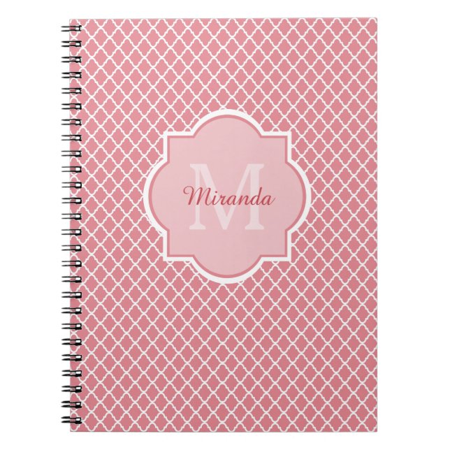 Carnet Monogramme de Quatrefoil Rose Chic Avec Nom (Devant)