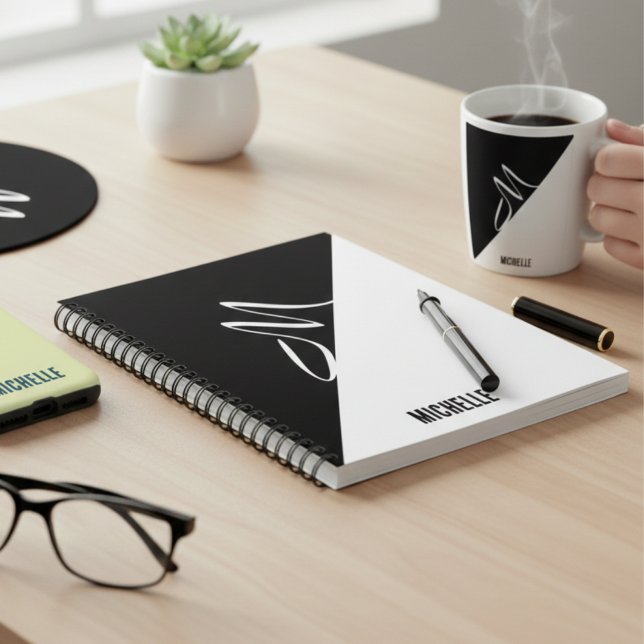 Carnet Monogramme et nom minimal personnalisé en noir et  (Créateur téléchargé)