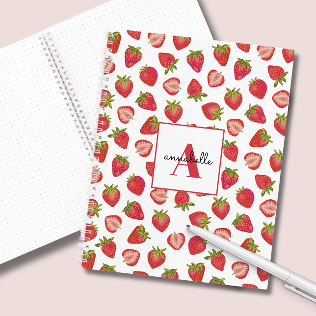 Carnet Monogramme fraise d'été personnalisée (Strawberry spiral notebook with monogram and first name.)