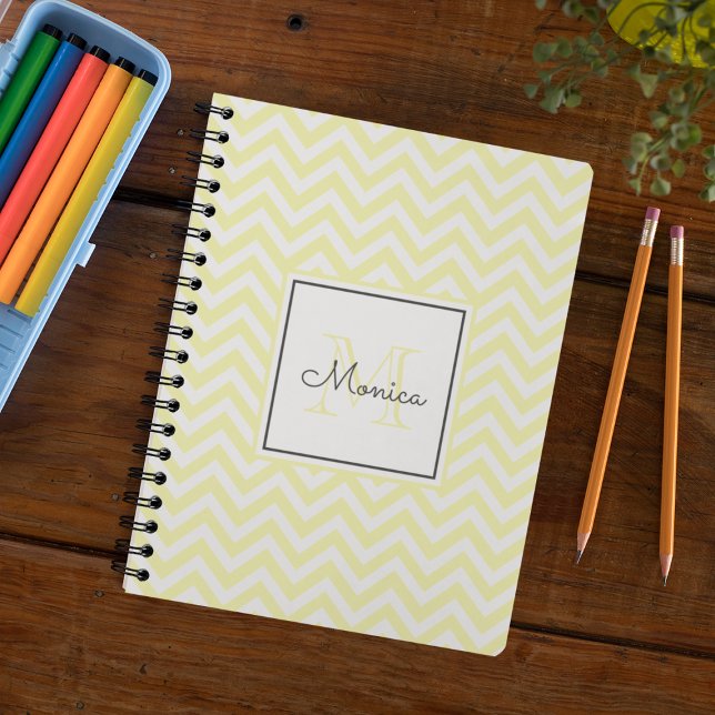 Carnet Monogramme Motif Pastel Jaune Chevron moderne (Créateur téléchargé)