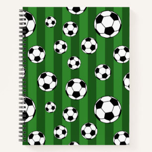 Carnet Motif de balle de football pour enfants sur Green 