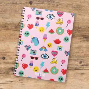 Carnet Motif d'émojis d'icônes roses mignonnes des années