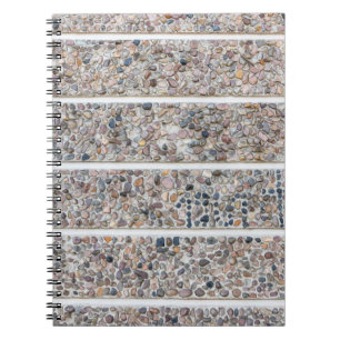 Carnet Mur de galets en béton