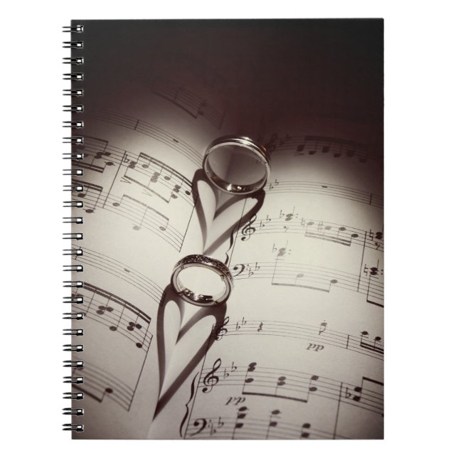 Carnet Musique de coeurs d'anneau de mariage (Devant)