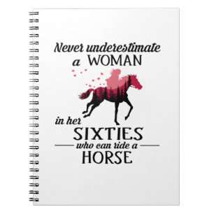 Carnet Ne Sous-Estimez Jamais Une Femme À Cheval Dans Les