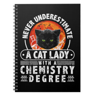 Carnet Ne Sous-Estimez Jamais Une Femme De Chat Avec Une