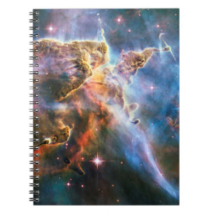 Carnet nébuleuse de galaxie spatiale. Les étoiles de l'un