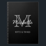 Carnet Noir moderne Blanc Personnalisé Nom Monogramme<br><div class="desc">Moderne, minimaliste noir et blanc personnalisé nom et carnet monogrammé. Il comporte une initiale monogramme en police de style serif et un joli modèle texte de prénom écrit à la main en gris blanc sur arrière - plan noir. Grand cadeau féminin et personnalisé. Si vous avez besoin d'aide ou d'articles...</div>
