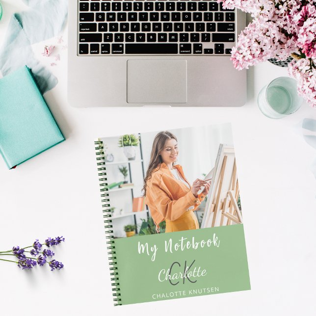 Carnet Nom du monogramme vert de la sauge photo (Créateur téléchargé)